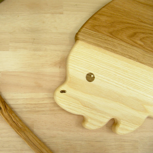 Hedgehog Chopping Board - Oak & Ash