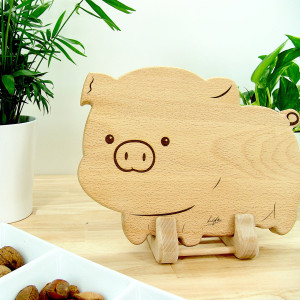 Pig Chopping Board - Percy in Beech